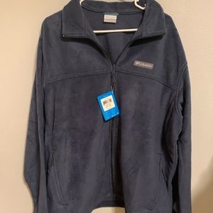 • Men’s Columbia Fleece •